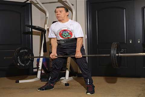Ray Fougnier Started Powerlifting at Age 70. Now He's a Legend.